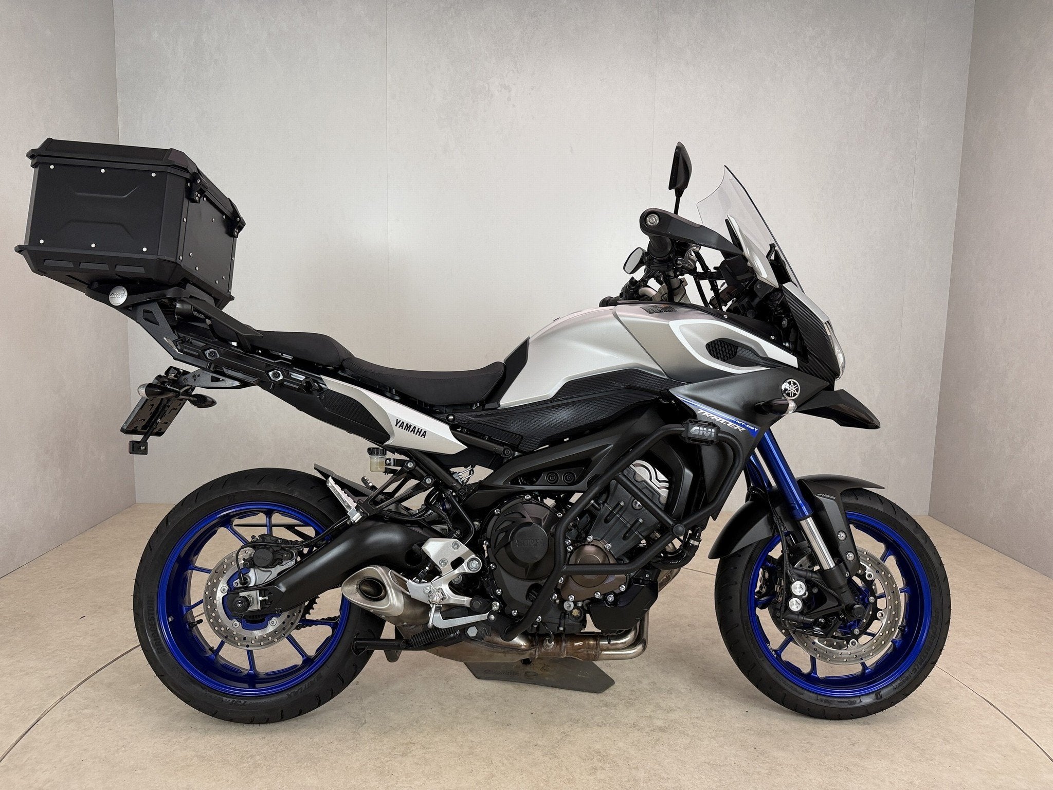 Yamaha TRACER 900 ABS (bj 2016), Klantenservice@yamaha-motor.nl, Meer dan 35 kW, Toermotor, Koolhovenlaan 101
1119 NC  Schiphol-Rijk, NL