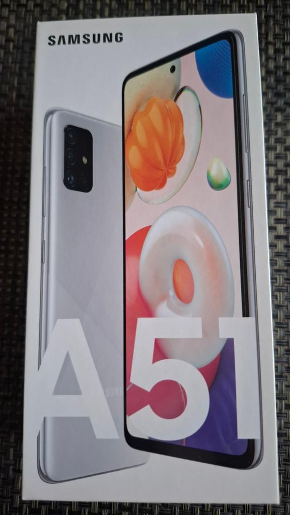 Samsung A51 128gb met hoesje, doosje en oortjes, Telecommunicatie, Mobiele telefoons | Samsung, Gebruikt, Zwart, Ophalen of Verzenden