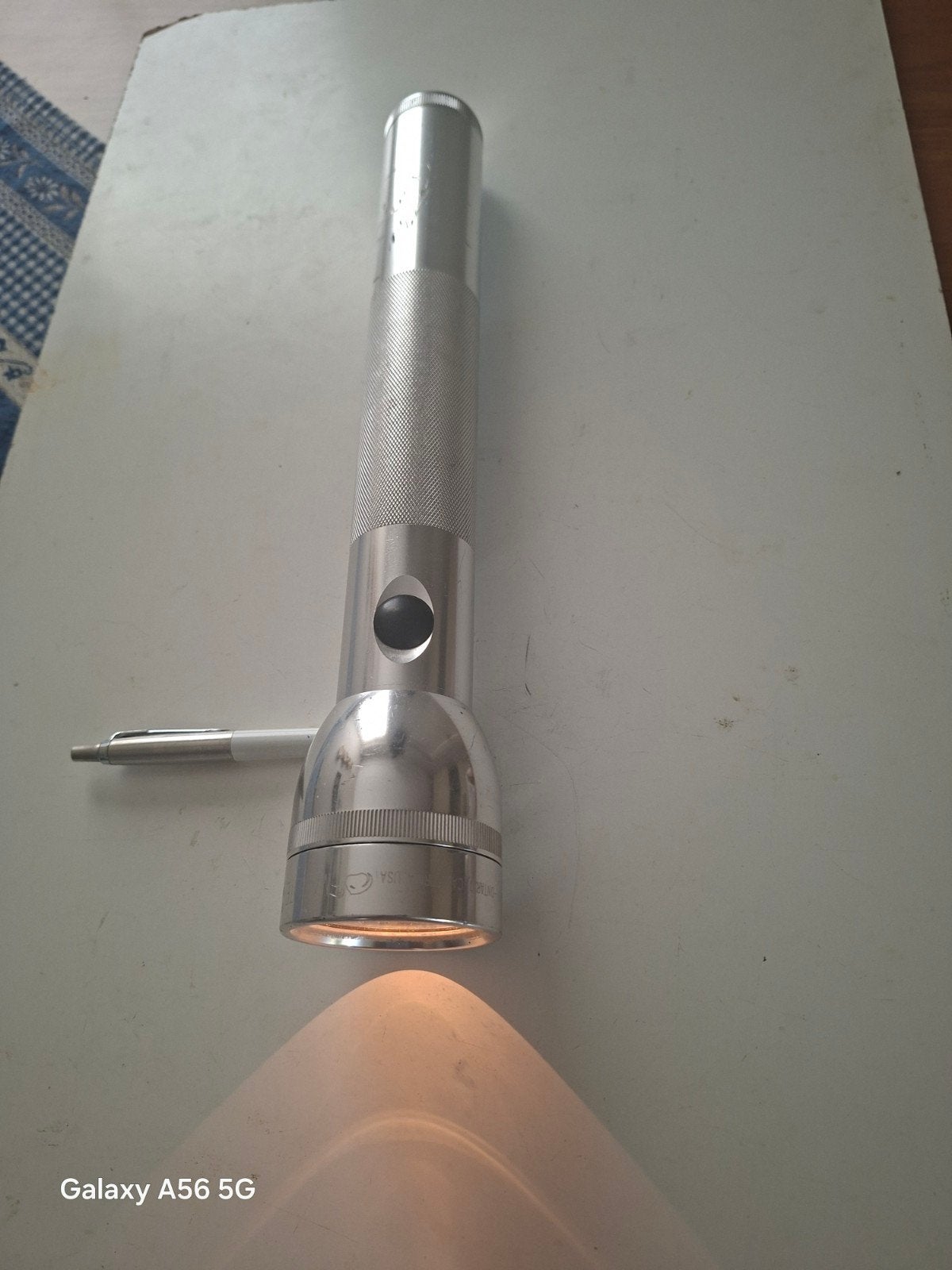 Maglite 3D zilver met batterijen, Caravans en Kamperen, Zaklampen, Ophalen of Verzenden