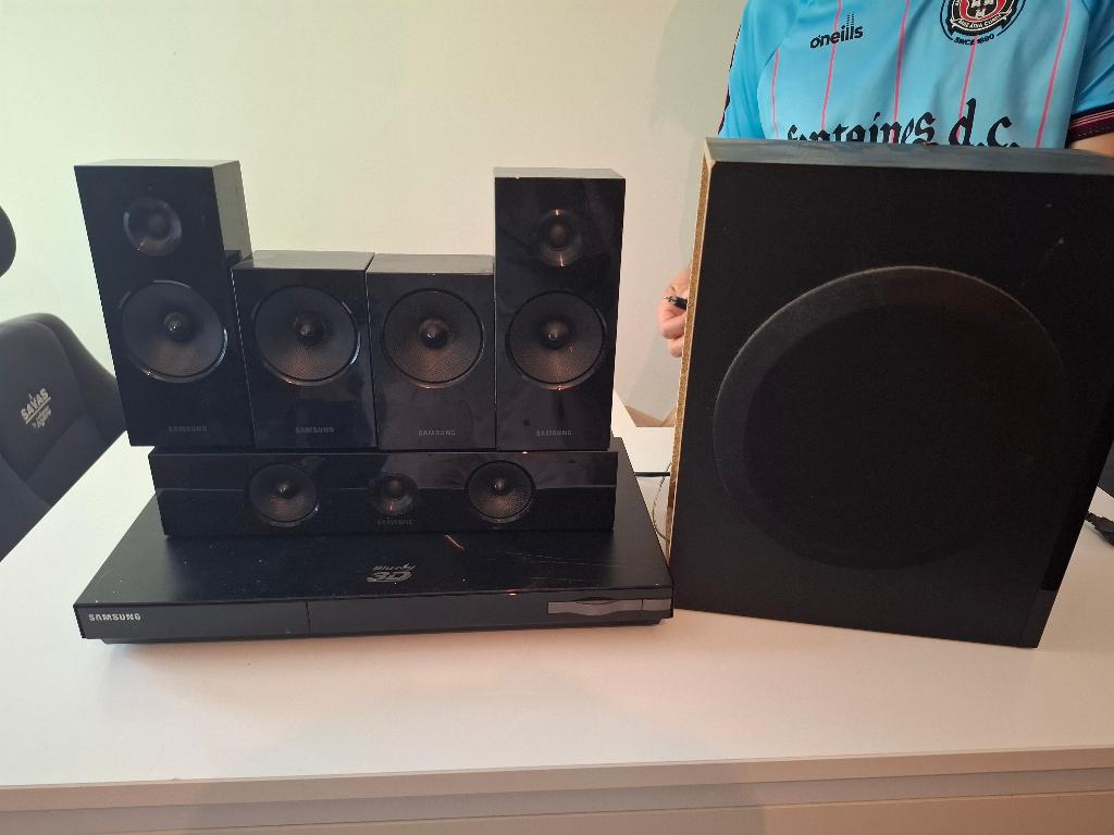 Samsung surround set HT-E5500, Audio, Tv en Foto, Home Cinema-sets, Gebruikt, Blu-ray-speler, 70 watt of meer, 5.1-systeem