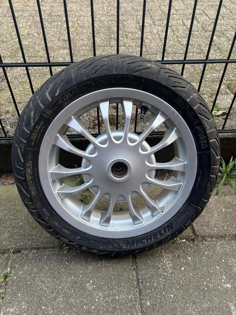 Vespa velg met band (lek), Ophalen, Gebruikt, Overige typen, Vespa