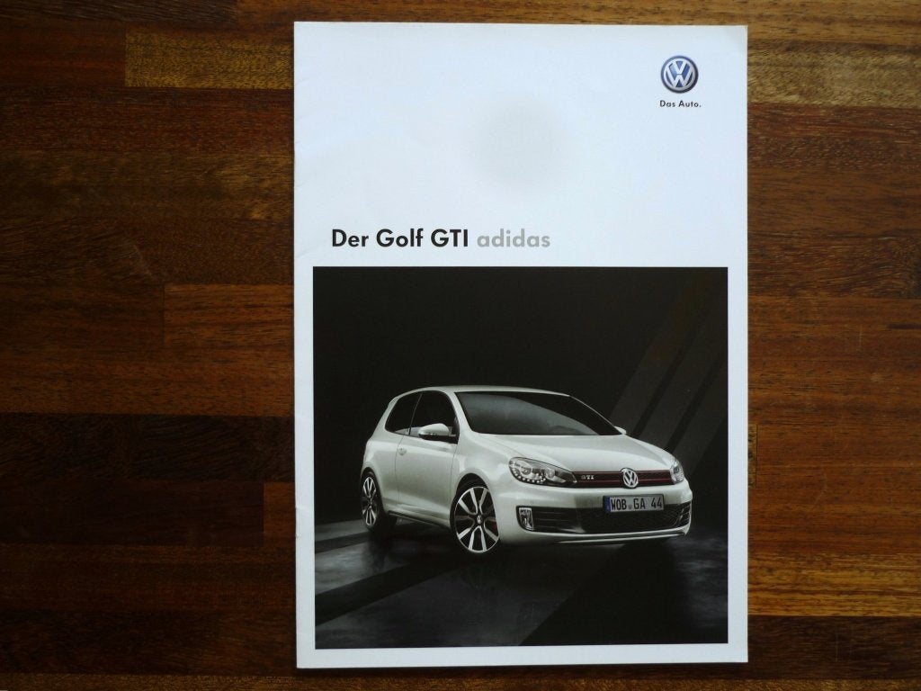 Volkswagen Golf GTI adidas (2011, Duits), Ophalen of Verzenden, Nieuw, Volkswagen