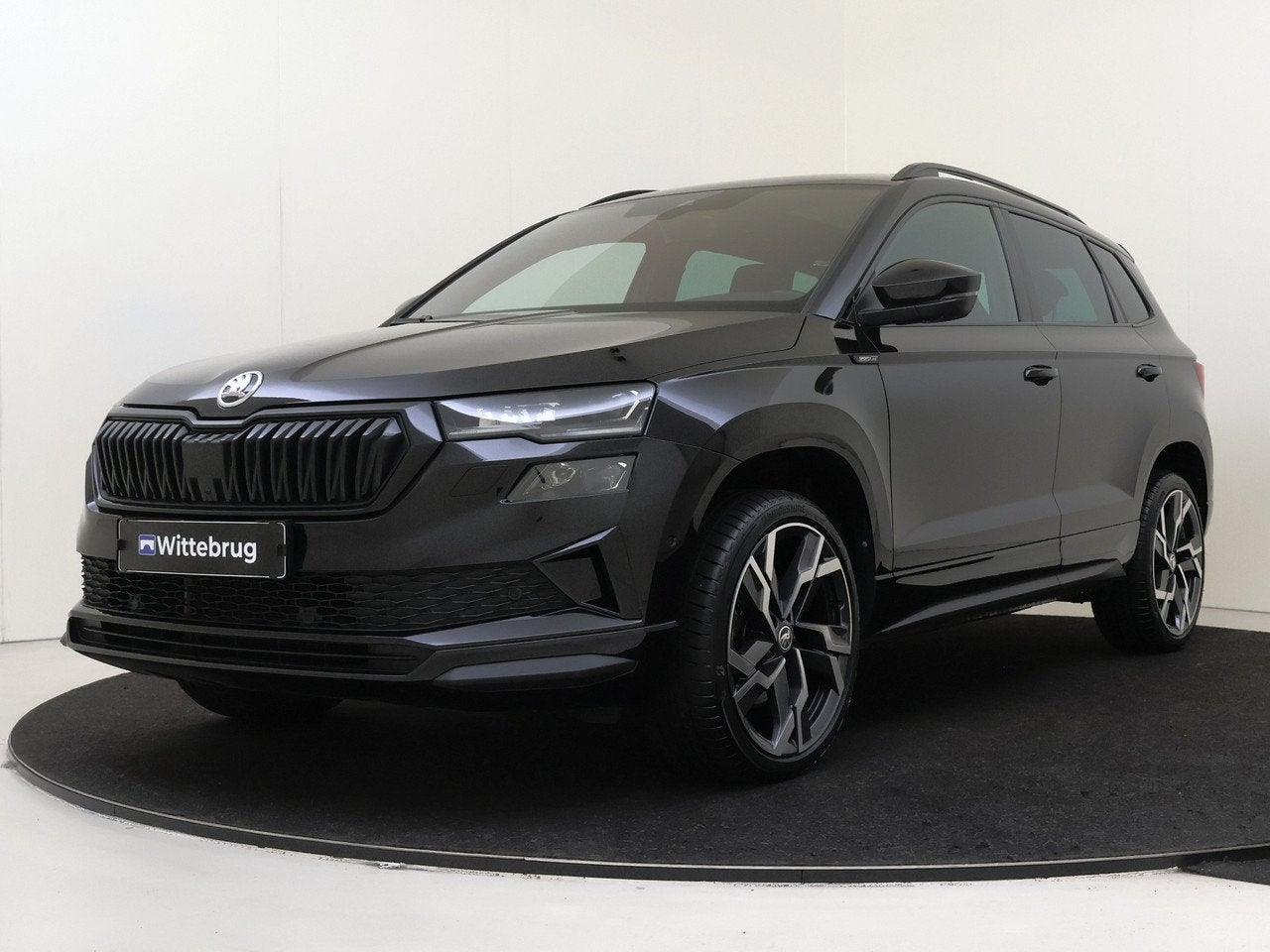 Skoda Karoq 1.5 TSI 150PK ACT Sportline Business Schuif / ka, Automaat, 4 cilinders, 150 pk, Karoq
