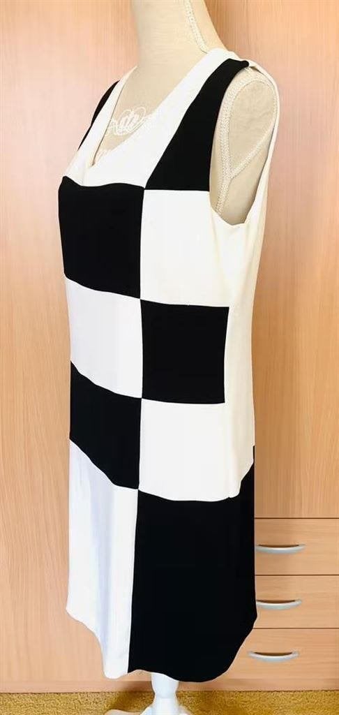 Giovane jurk maat 40[v], Kleding | Dames, Maat 38/40 (M), Zwart, Ophalen of Verzenden, Zo goed als nieuw