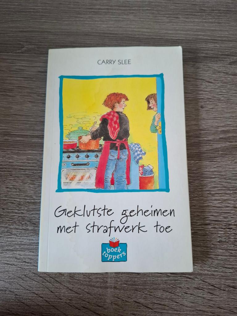 Geklutste geheimen met strafwerk toe, Ophalen of Verzenden, Beta, HBO