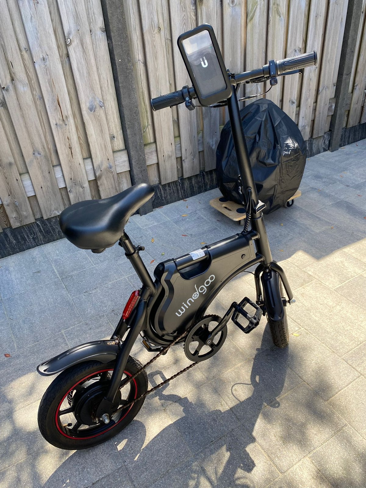 Windgoo B5 Elektrische Vouwfiets / E-bike + Oplader, Fietsen en Brommers, Fietsen | Vouwfietsen, Ophalen, Zo goed als nieuw, 20 inch of meer