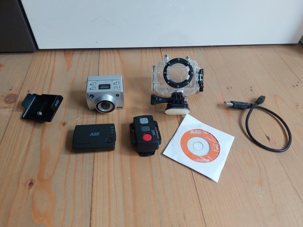 AEE Action Camera Set met Accessoires, Ophalen of Verzenden