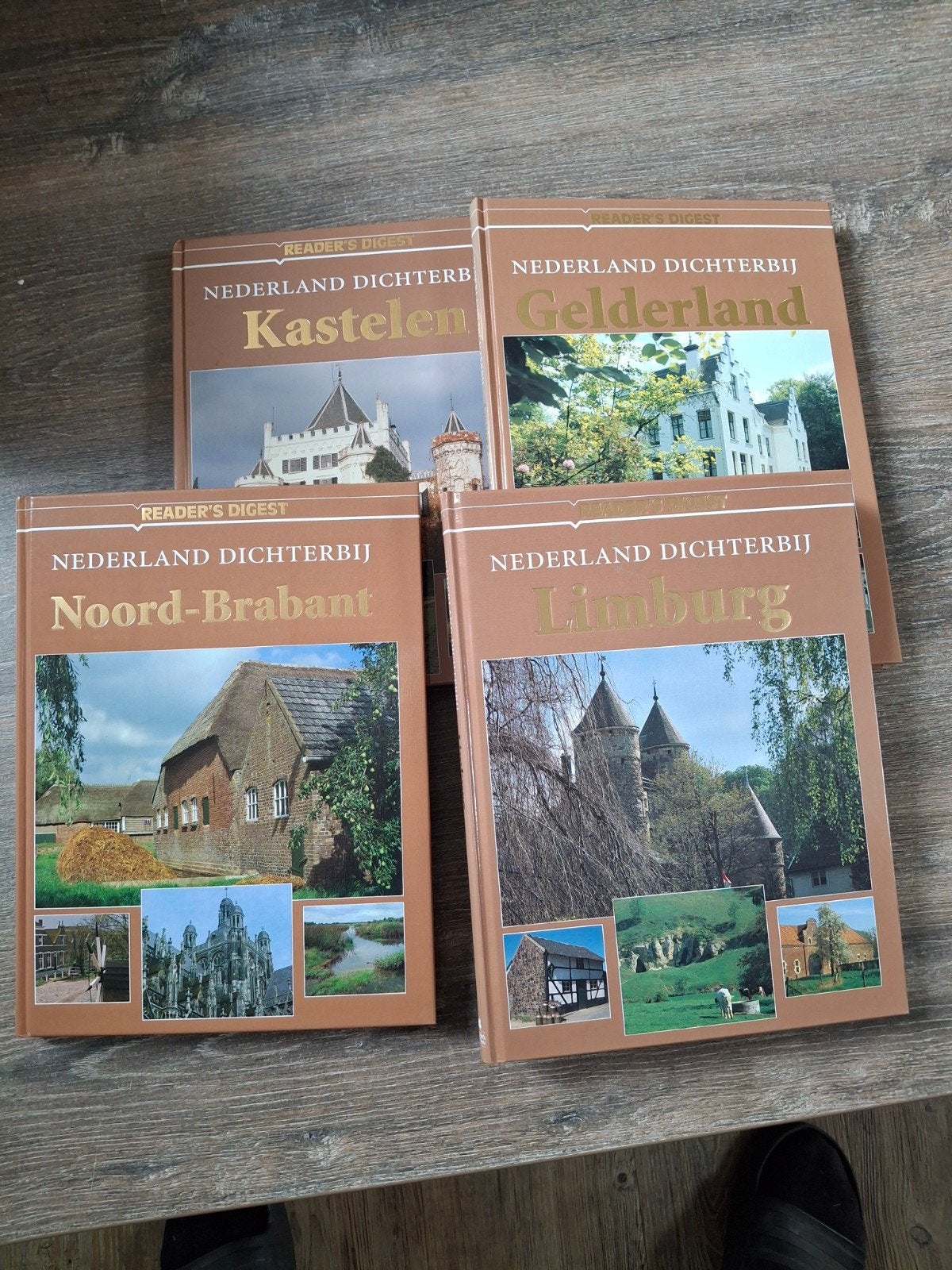 Nederland Dichterbij: Kastelen, Noord-Brabant, Gelderland, L, Boeken, Ophalen of Verzenden, 20e eeuw of later, Zo goed als nieuw