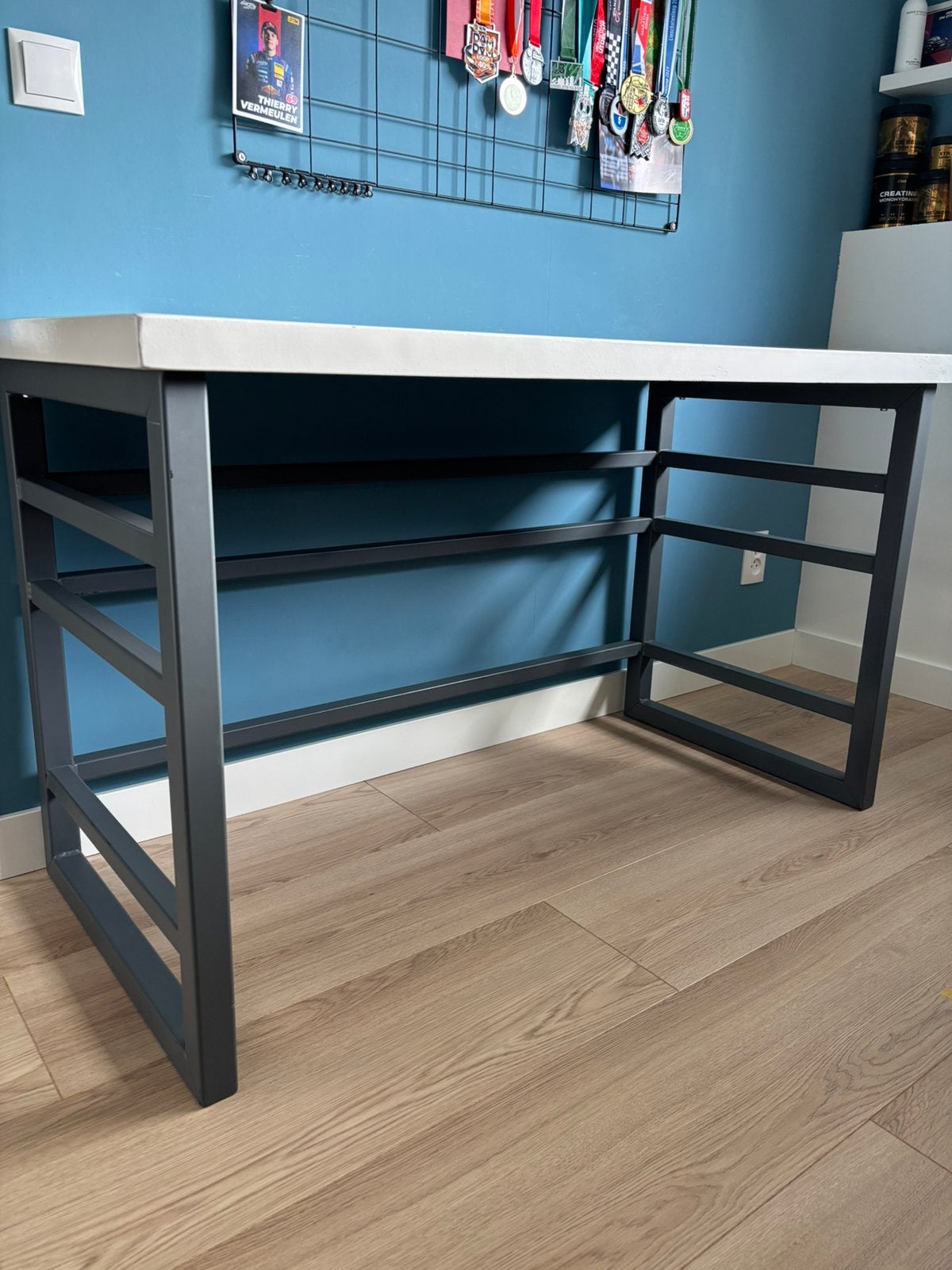 Bureau stalen frame industrieel, Ophalen, Demontabel, Gebruikt, Metaal