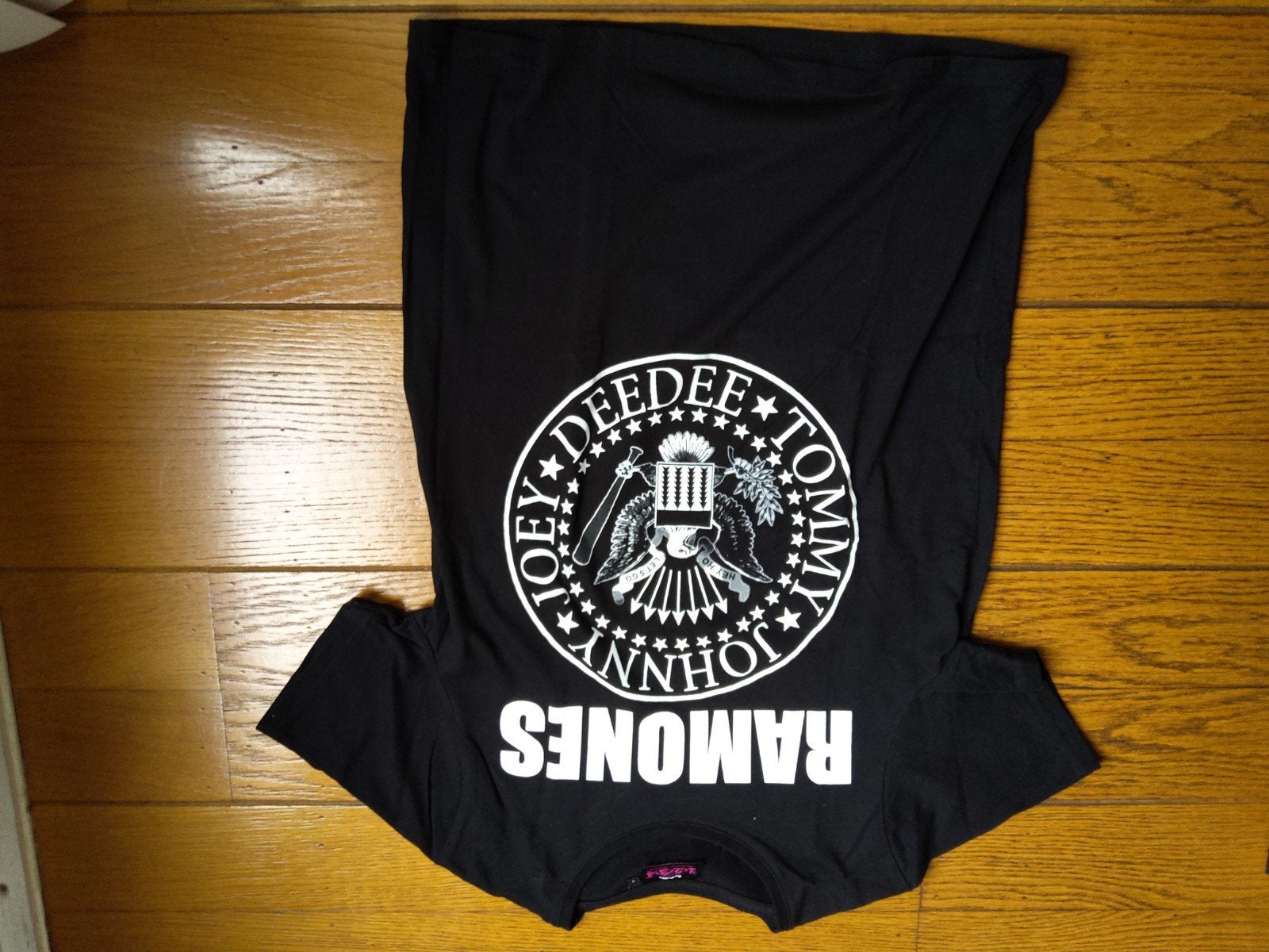T-shirt Ramones maat S., Ophalen of Verzenden, Zo goed als nieuw, Maat 46 (S) of kleiner, Zwart
