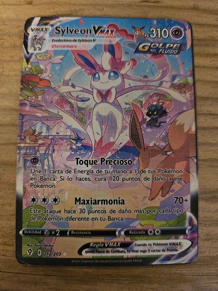 Sylveon VMAX - Alternate Art Secrect Rare nr 212/203, Hobby en Vrije tijd, Ophalen of Verzenden, Zo goed als nieuw, Losse kaart