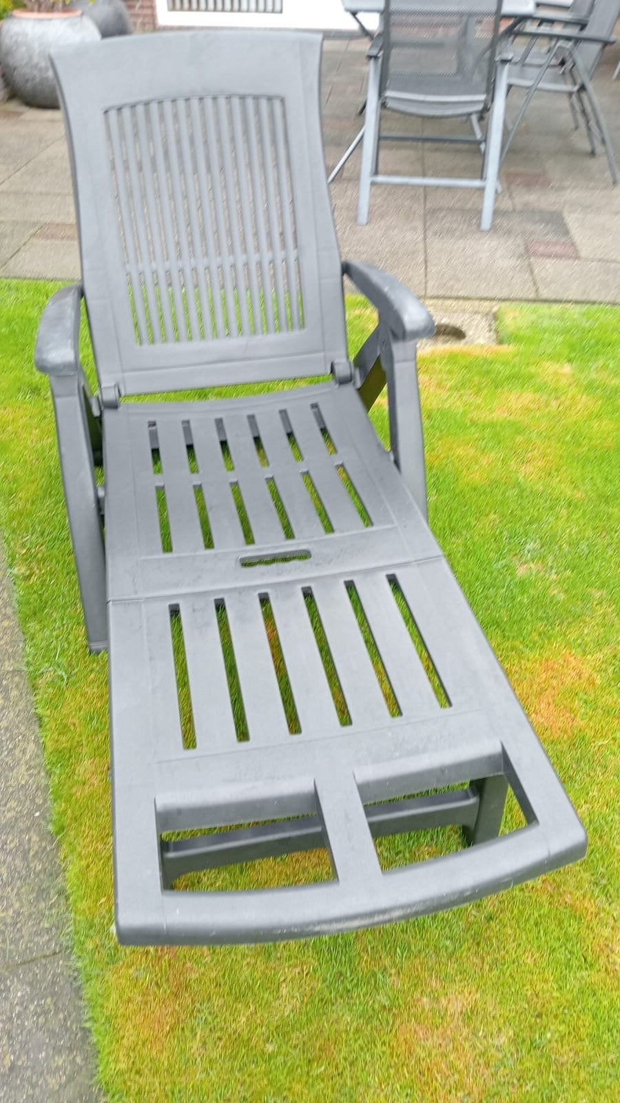 Verstelbare ligstoel met kussen, Tuin en Terras, Ophalen, Gebruikt, Kunststof, Verstelbaar