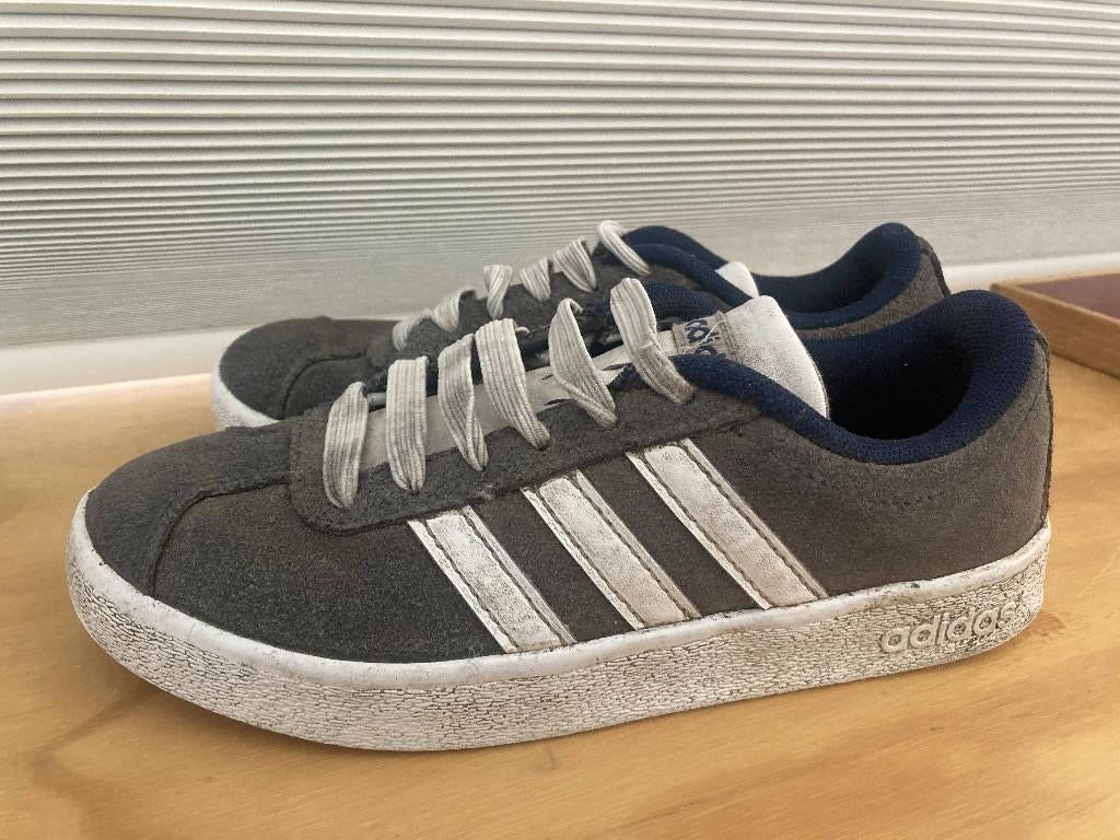 adidas sneakers maat 30.5, Kinderen en Baby's, Kinderkleding | Schoenen en Sokken, Adidas, Gebruikt, Ophalen of Verzenden, Jongen of Meisje