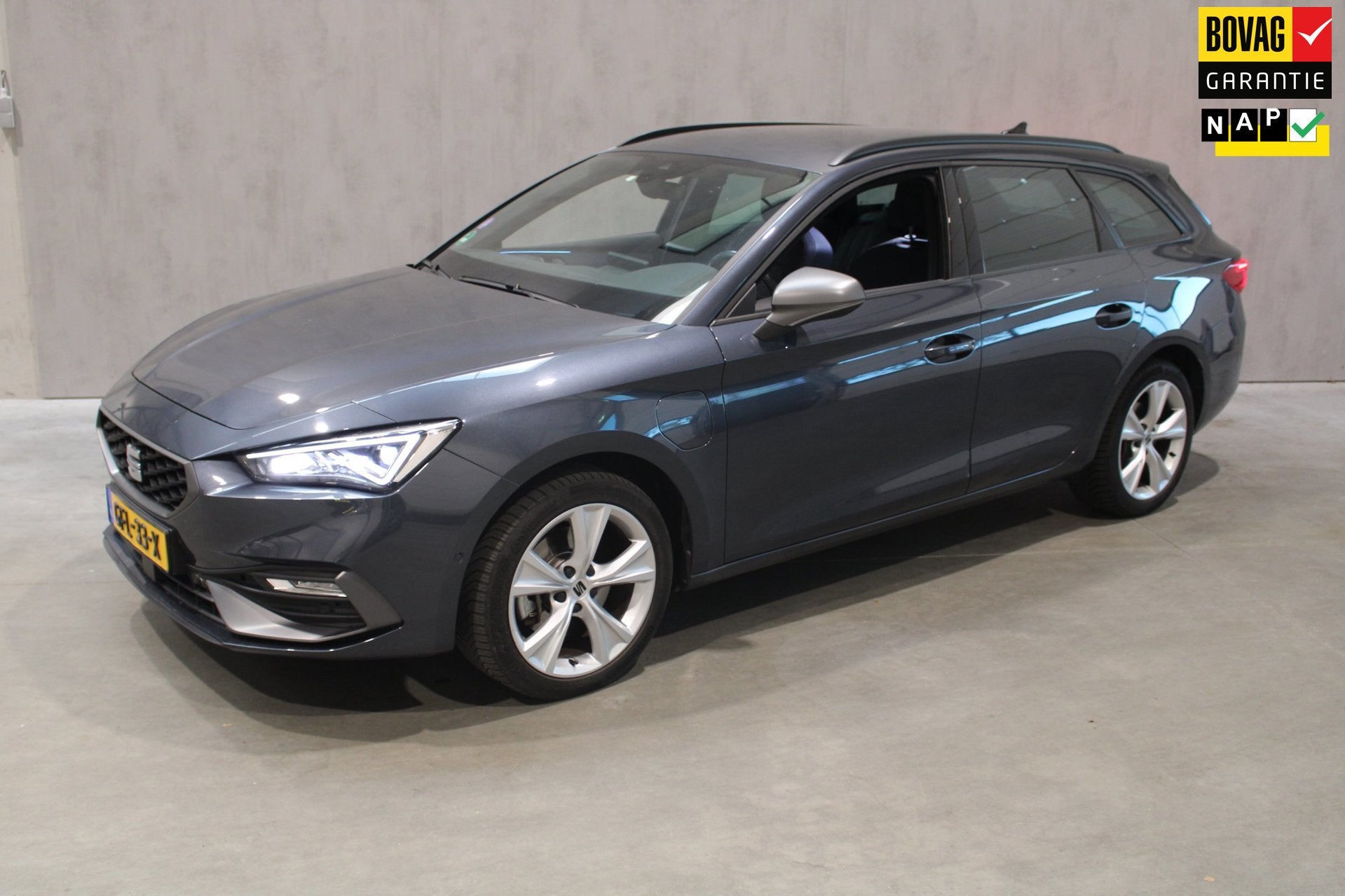 Seat Leon Sportstourer 1.4 TSI eHybrid PHEV FR Camera/Cruise, Auto's, 12 maanden, Gebruikt, Euro 6, 4 cilinders