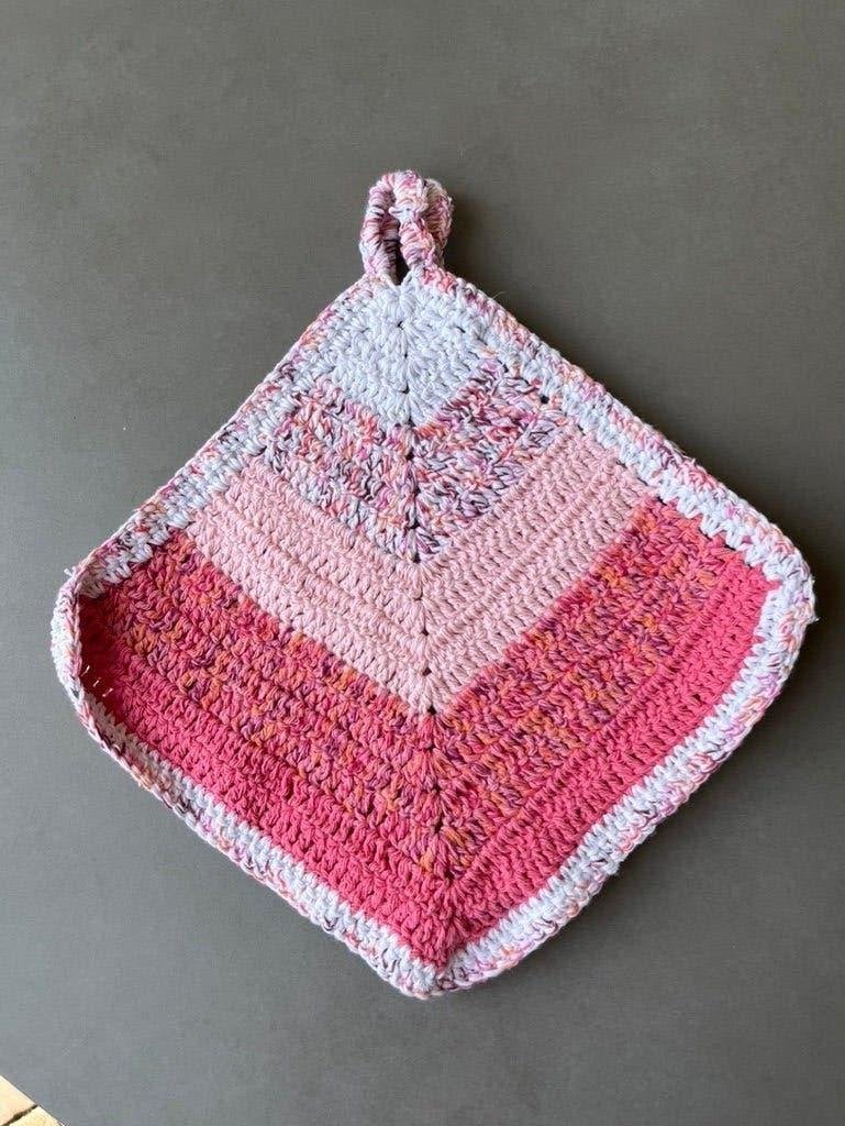 Nieuwe roze/witte gehaakte pannenlappen, maat 24 x 24 cm, Pannenlap of onderzetter, Katoen, Verzenden, Nieuw