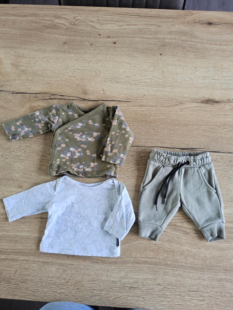 Babykleding maat 50, Kinderen en Baby's, Babykleding | Maat 50, Ophalen of Verzenden, Gebruikt, Jongetje of Meisje, Shirtje of Longsleeve