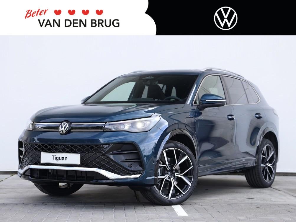 Volkswagen Tiguan R-Line Edition 1.5 eHybrid 204 PK | Head u, Stof, 1498 cc, Plug-in hybride, Bedrijf