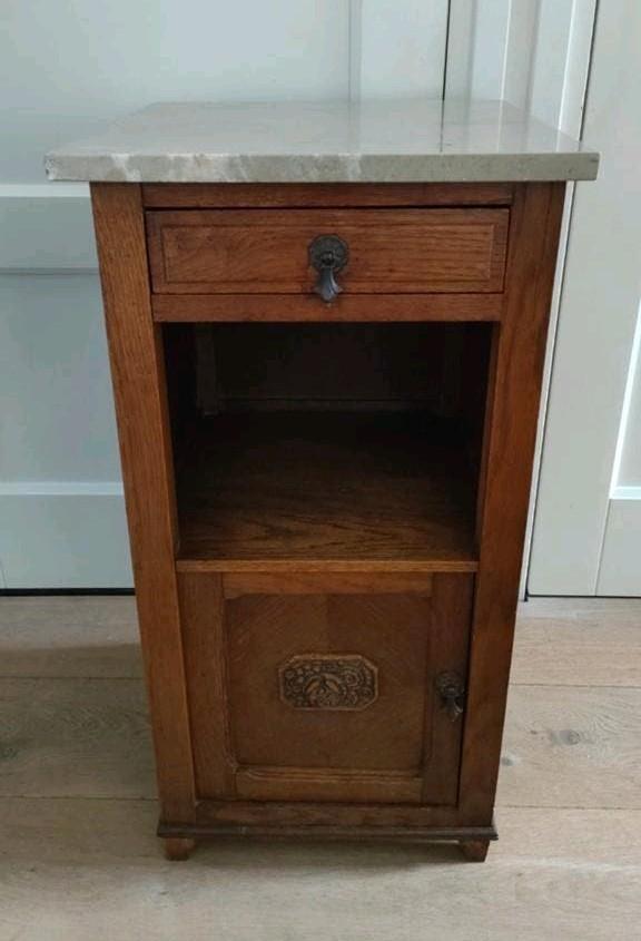 Antiek nachtkastje eiken marmer vintage nachtkastje kastje, Ophalen