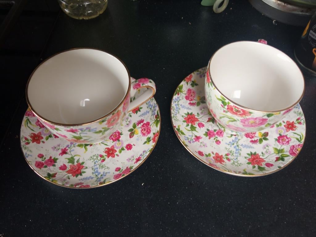 Vintage Brocante kop en schotel floral roses  theekop., Ophalen of Verzenden
