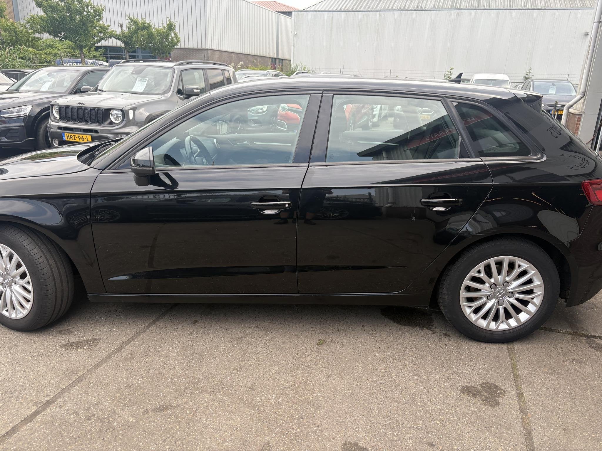 Audi A3 Sportback 1.0 TFSI Sport Lease Edition, Auto's, Voorwielaandrijving, Stof, Gebruikt, Zwart