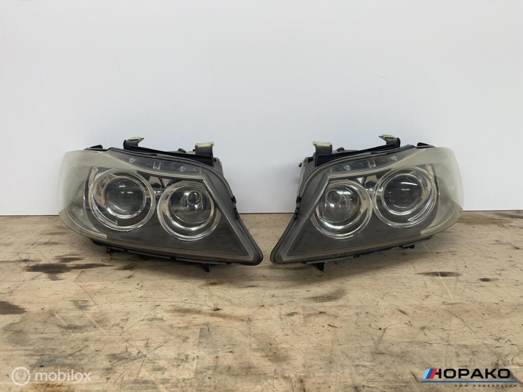 Koplamp set BMW 3 serie E90 E91 Xenon (oem / origineel), Gebruikt, Einsteinlaan 5 rijswijk, Bmw, Ophalen of Verzenden