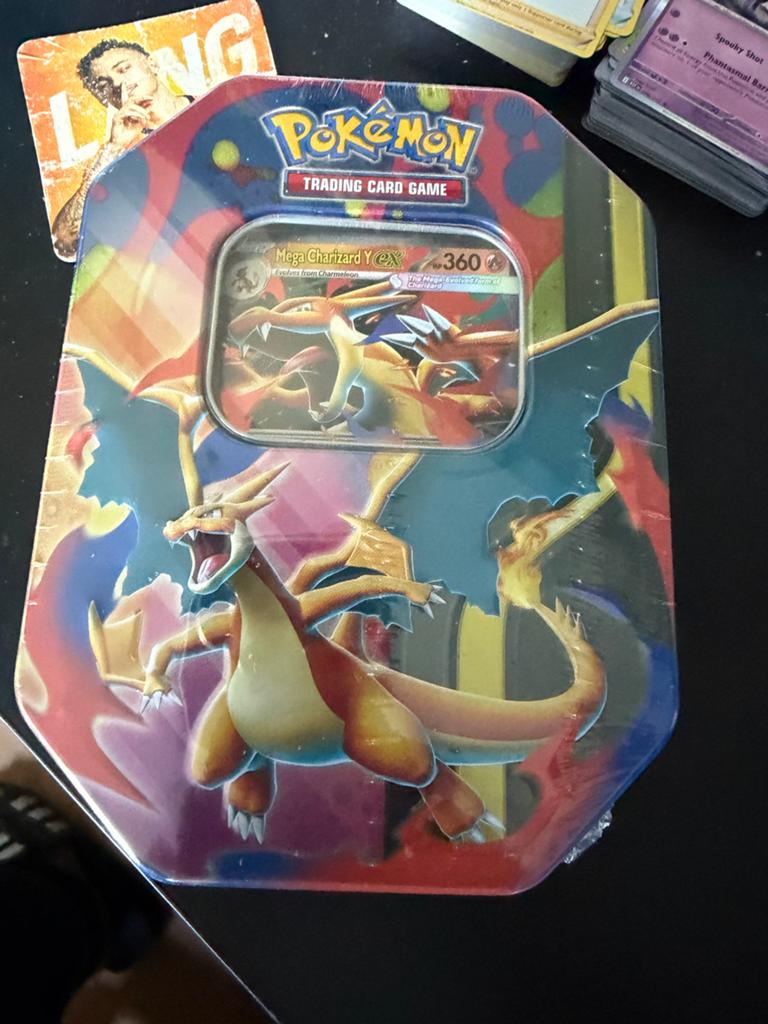 Sealed Mega Charizard Y EX Pokémon Tin (Ook X tin aanwezig), Ophalen of Verzenden, Nieuw, Boosterbox, Foil