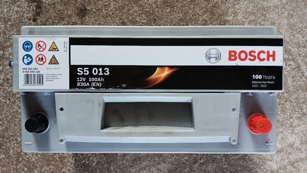 Bosch accu 100Ah  type S5 013, Gebruikt