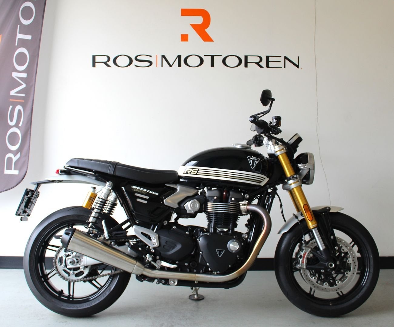 TRIUMPH SPEED TWIN 1200 RS (bj 2025) - NL Motor - 1ste eig -, Motoren, Motoren | Triumph, 2 cilinders, Bedrijf, Onbekend, Overig