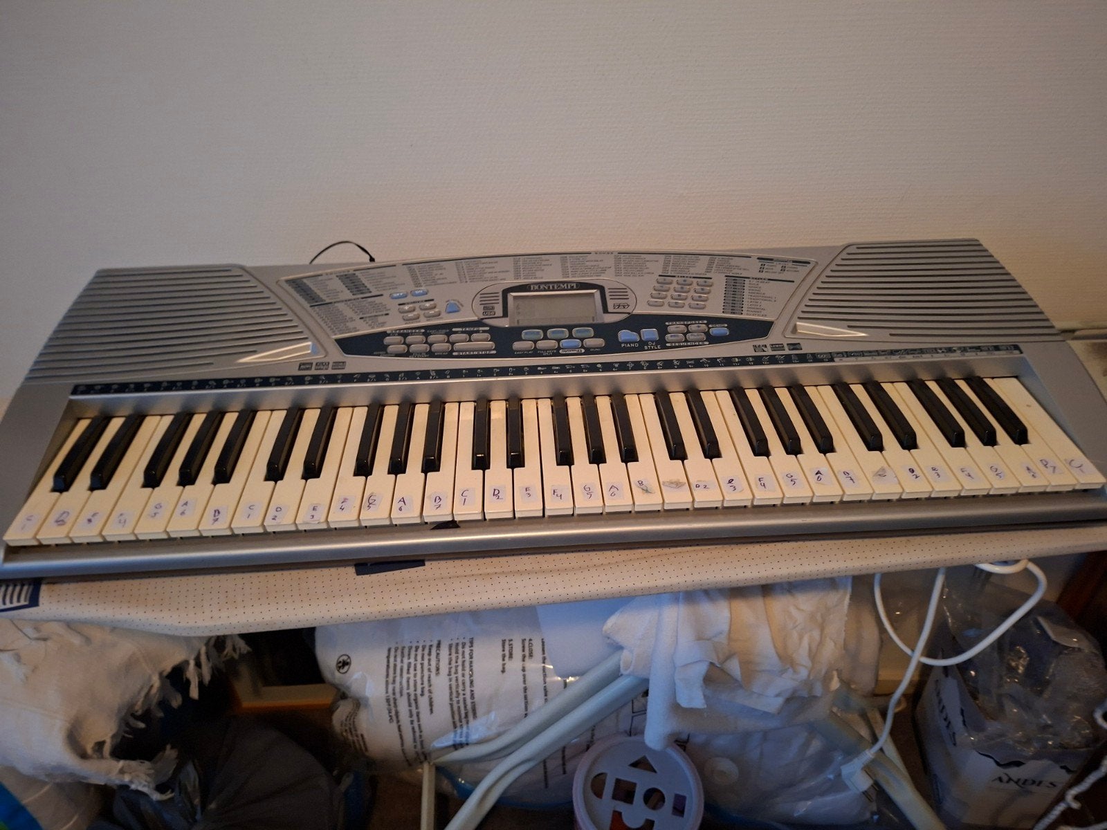 keyboard Bontempi, Ophalen of Verzenden, Gebruikt, 61 toetsen, Overige merken