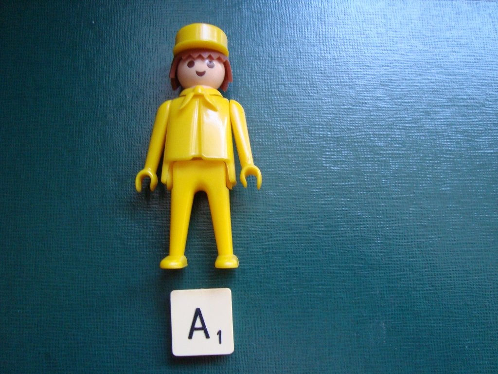 Playmobil kinder poppetjes 1981 per stuk te koop, Ophalen of Verzenden, Zo goed als nieuw, Losse onderdelen, Figuren