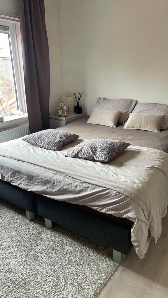 Tweepersoons Boxspring met hoofdbord, Huis en Inrichting, Slaapkamer | Bedden, Ophalen, Gebruikt, Tweepersoons, 200 cm