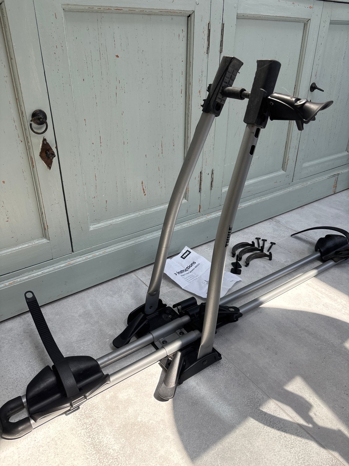 Thule Fietsendrager voor autodak - T-track adapter, Auto diversen, Fietsendragers, Ophalen, 1 fiets, Gebruikt, Dakdrager