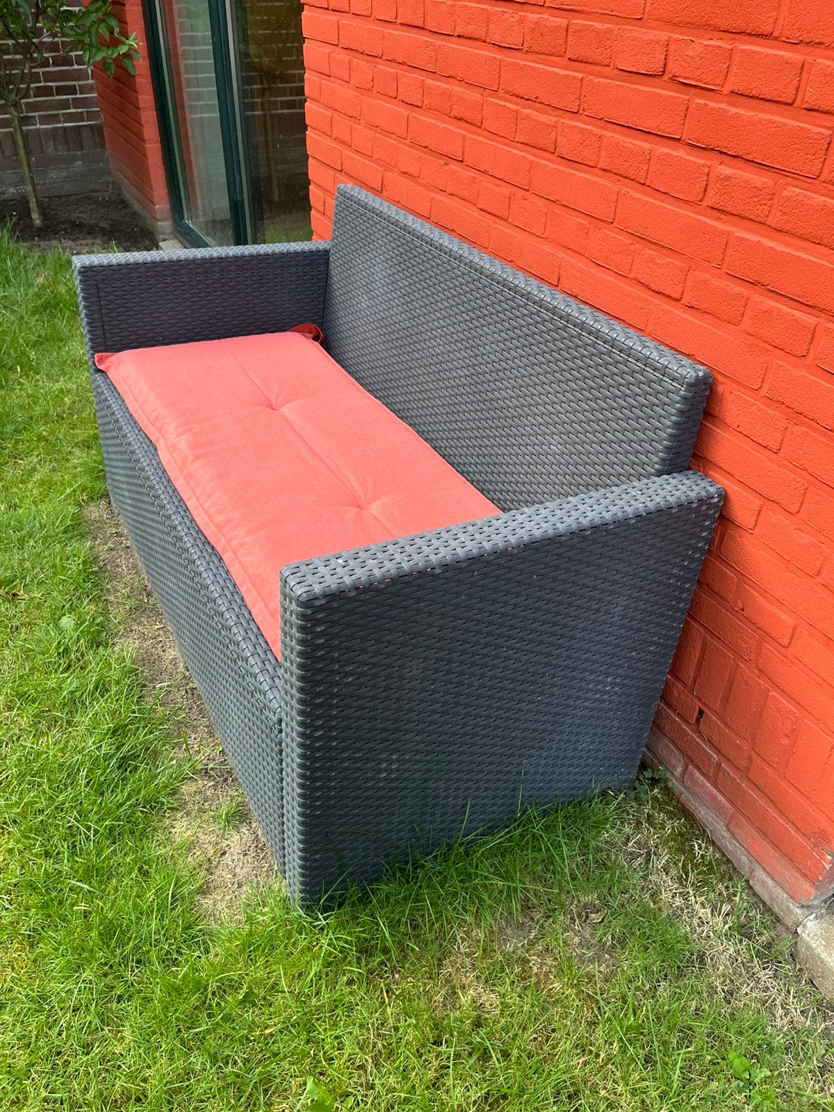 Gratis af te halen tuinbank, Ophalen, Gebruikt, Kunststof