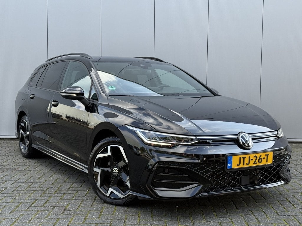 Volkswagen Golf Variant 1.5 eTSI R-Line fabrieksgarantie 110, Auto's, Automaat, 12 maanden, Euro 6, 4 cilinders