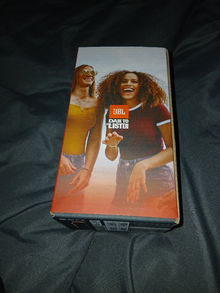 JBL GRIP red, JBL, AUX-ingang, Ophalen of Verzenden, Zo goed als nieuw