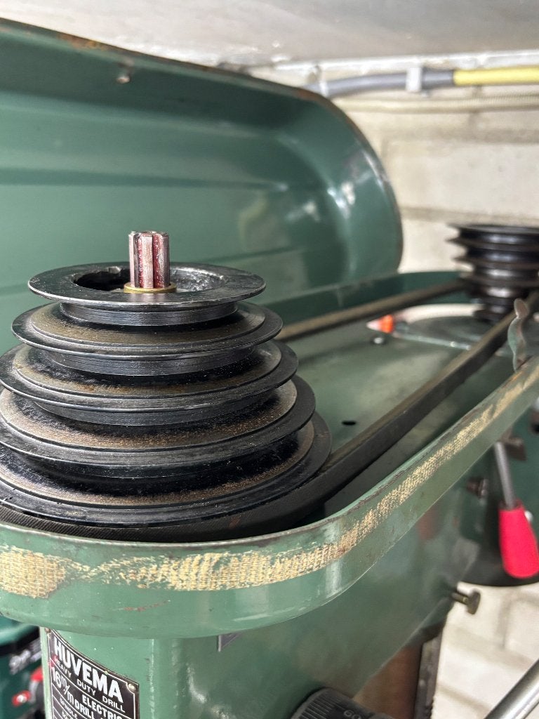 Huvema kolomboormachine PD16, Doe-het-zelf en Verbouw, Gereedschap | Boormachines, Ophalen, Gebruikt, Kolomboormachine, Variabele snelheid