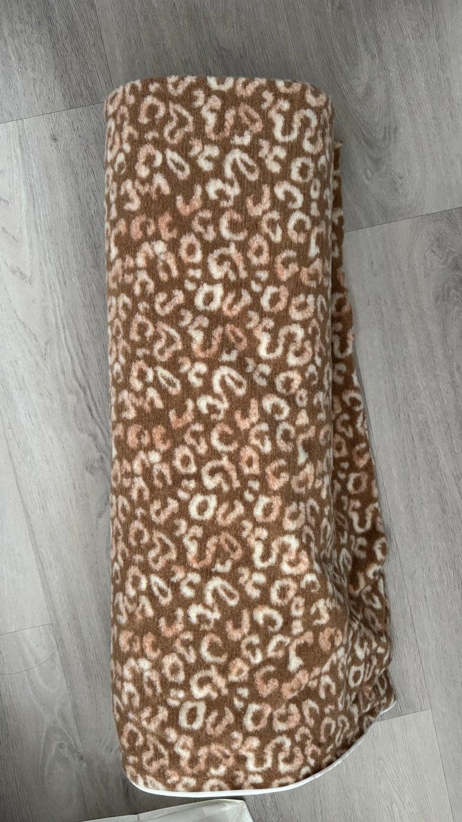 Panter print wolmix fluffy, Ophalen of Verzenden, Zo goed als nieuw, 200 cm of meer