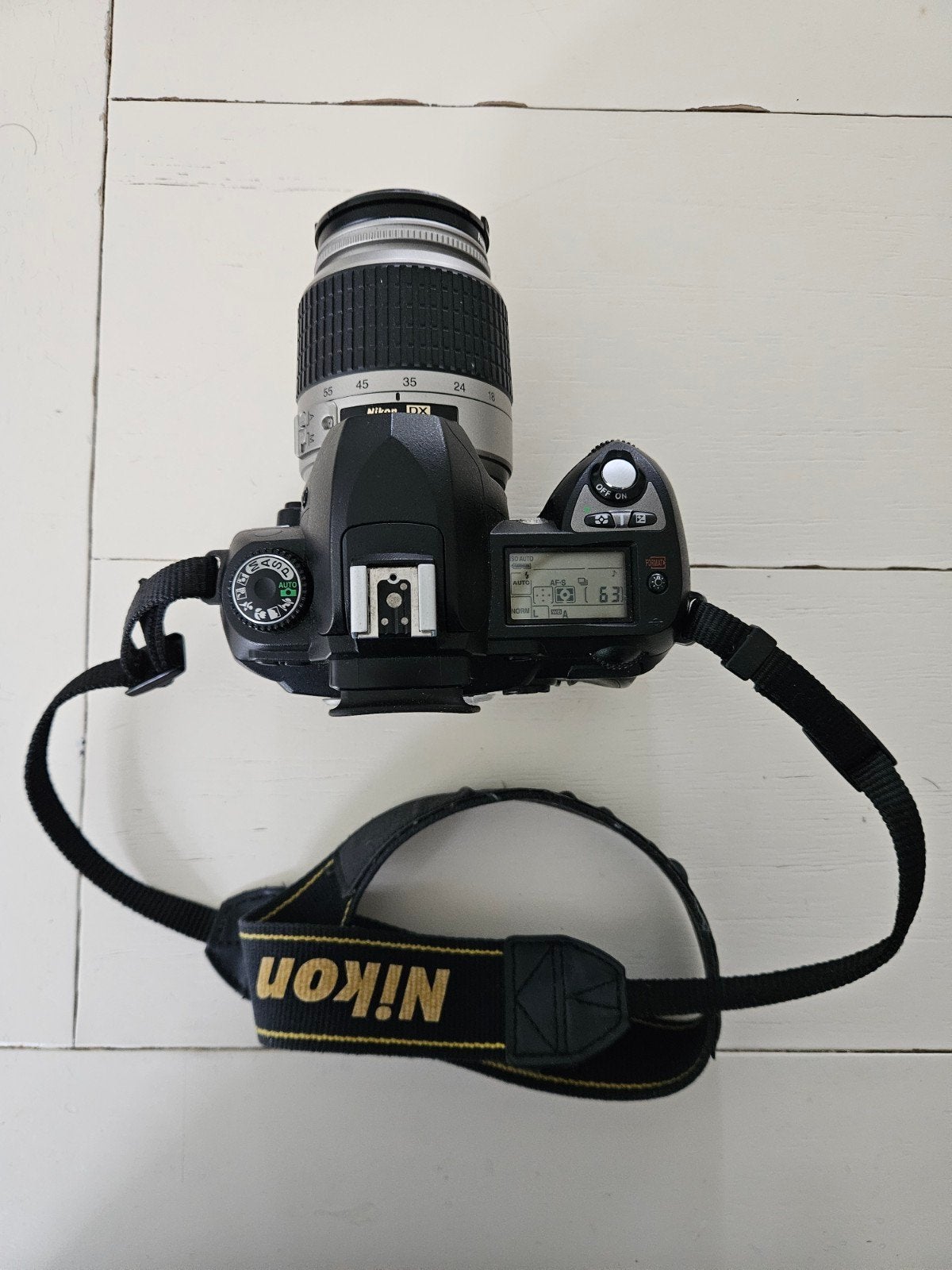Nikon D70, Ophalen of Verzenden, Gebruikt, Accu, Nikon