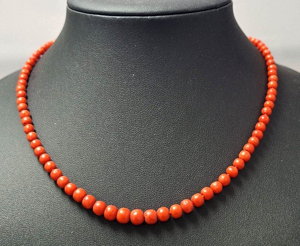 Prachtig 14-Kt Goud Antiek Rode Bloedkoraal Ketting 43 CM, Ophalen of Verzenden, Goud, Ketting, Met edelsteen