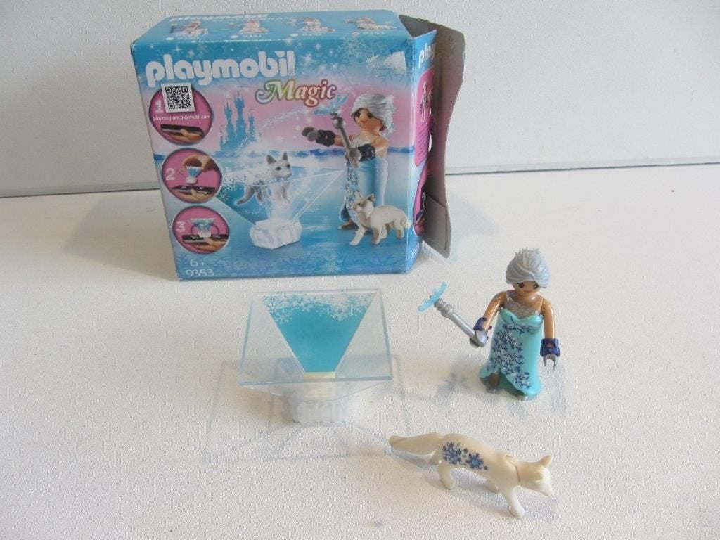 PLAYMOBIL Prinses Winterbloesem 9353 fee met poolvos +doosje, Ophalen of Verzenden, Gebruikt, Losse onderdelen