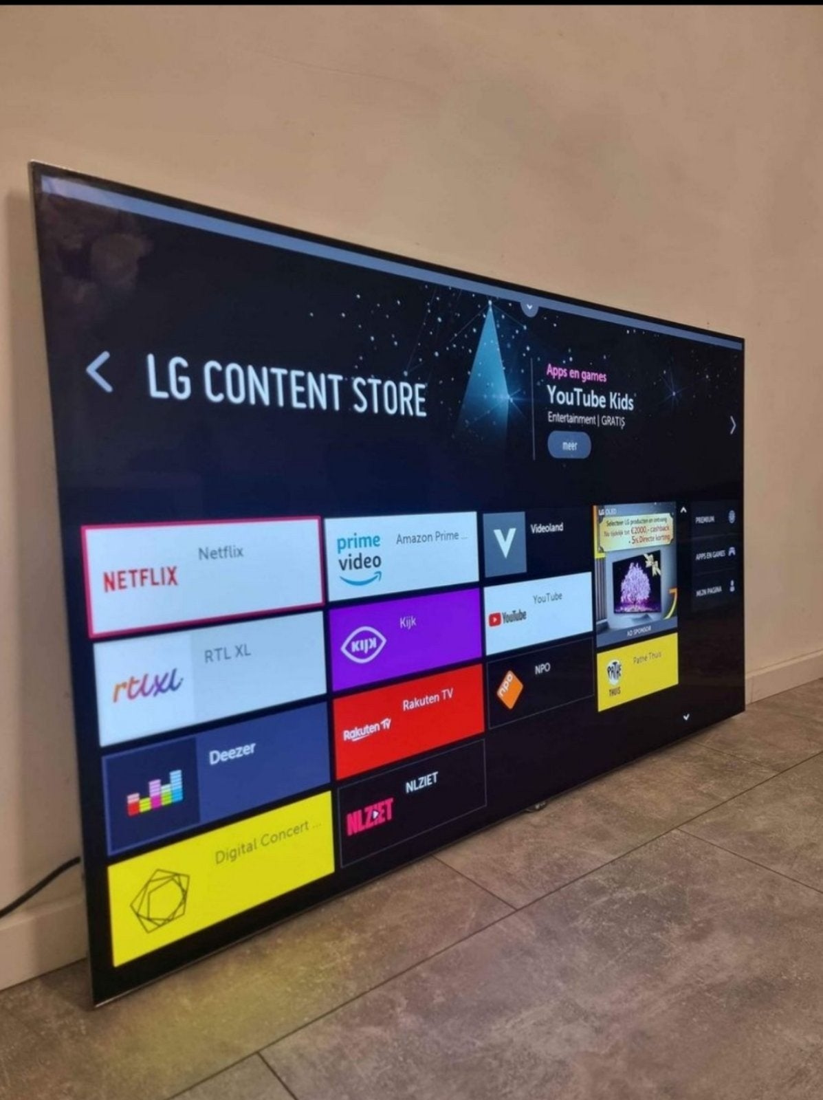 LG SMART OLED 4K ULTRA TV 55 INCH 140 CM ZO GOED, 120 Hz, Ophalen of Verzenden, Zo goed als nieuw, 100 cm of meer