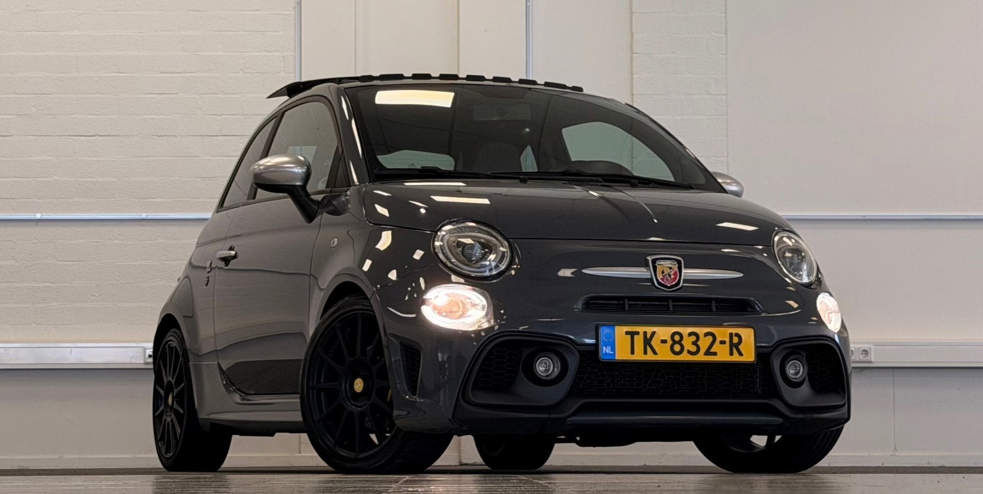 Abart 595 1.4 T-Jet Abarth Turismo 165pk Automaat Schuif/kan, Auto's, Abarth, 4 cilinders, Parkeersensor, Bedrijf, 165 pk