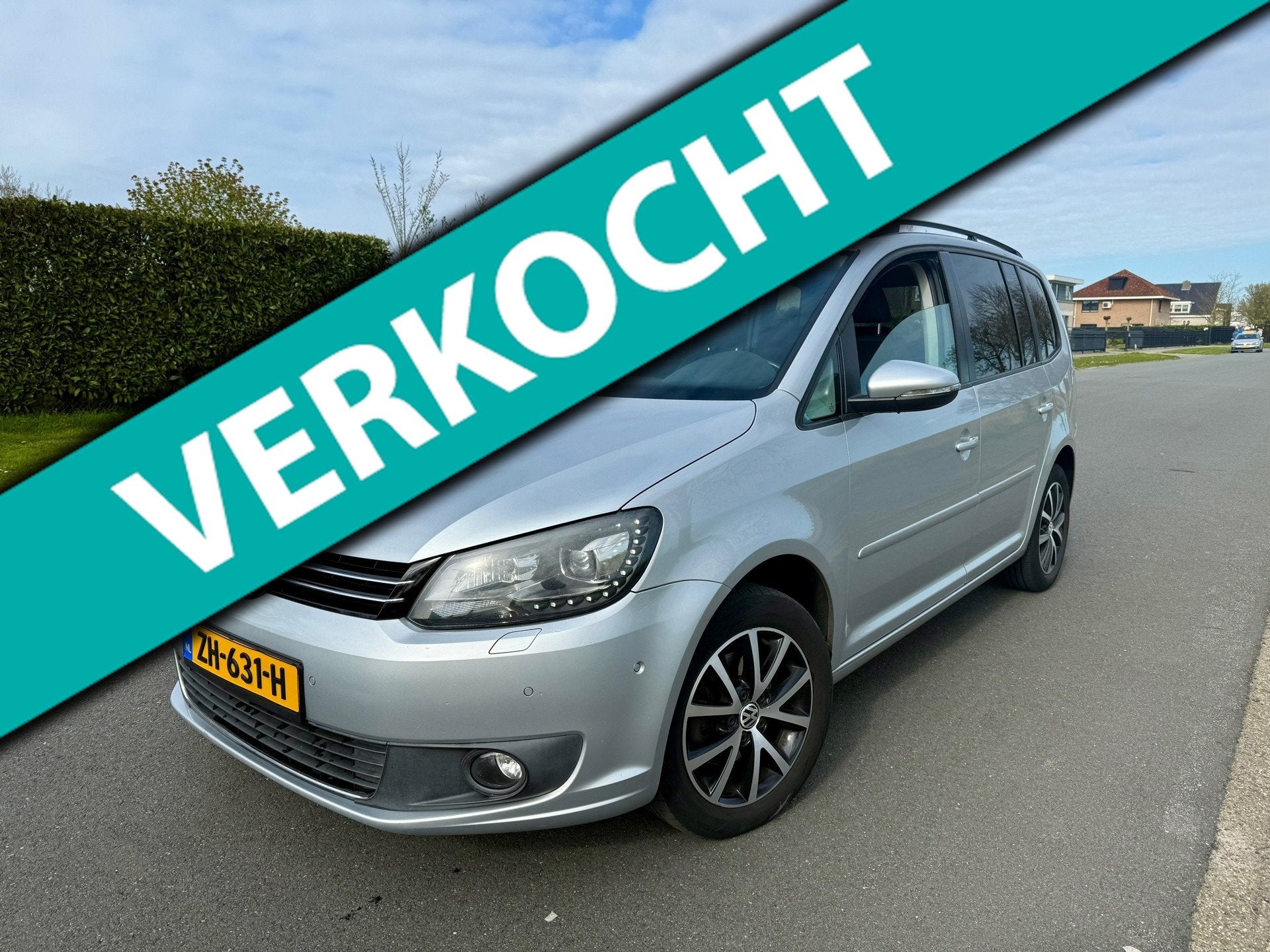 Volkswagen Touran 1.6 TDI Comfortline 7p. DSG/APK/NAVI/CRUIS, Euro 5, 4 cilinders, Parkeersensor, 7 stoelen