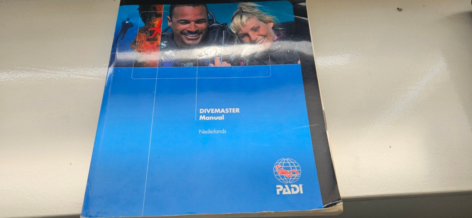 Padi Divemaster Cursus Boek, Log, Map, Tas, Manual instructo, Ophalen of Verzenden