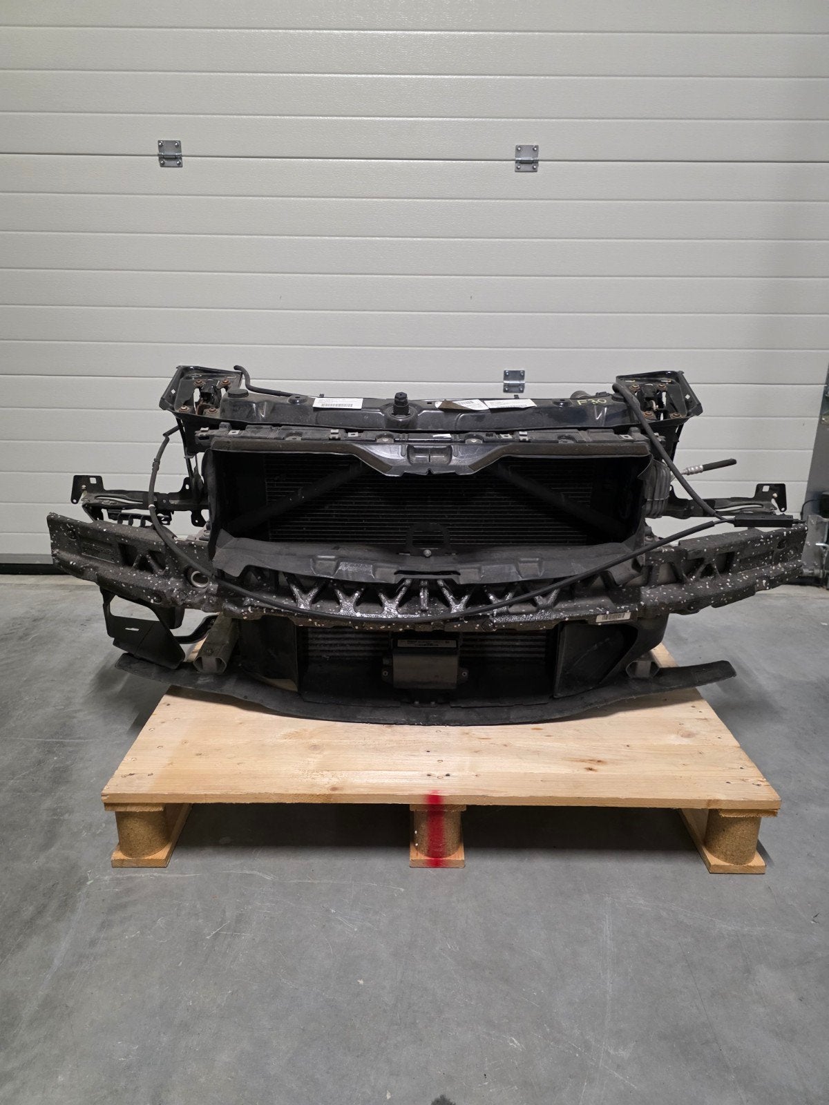 BMW F30 F31 335d N57 Compleet Voorfront Koelerpakket + Radar, Ophalen, Gebruikt, -, Voor