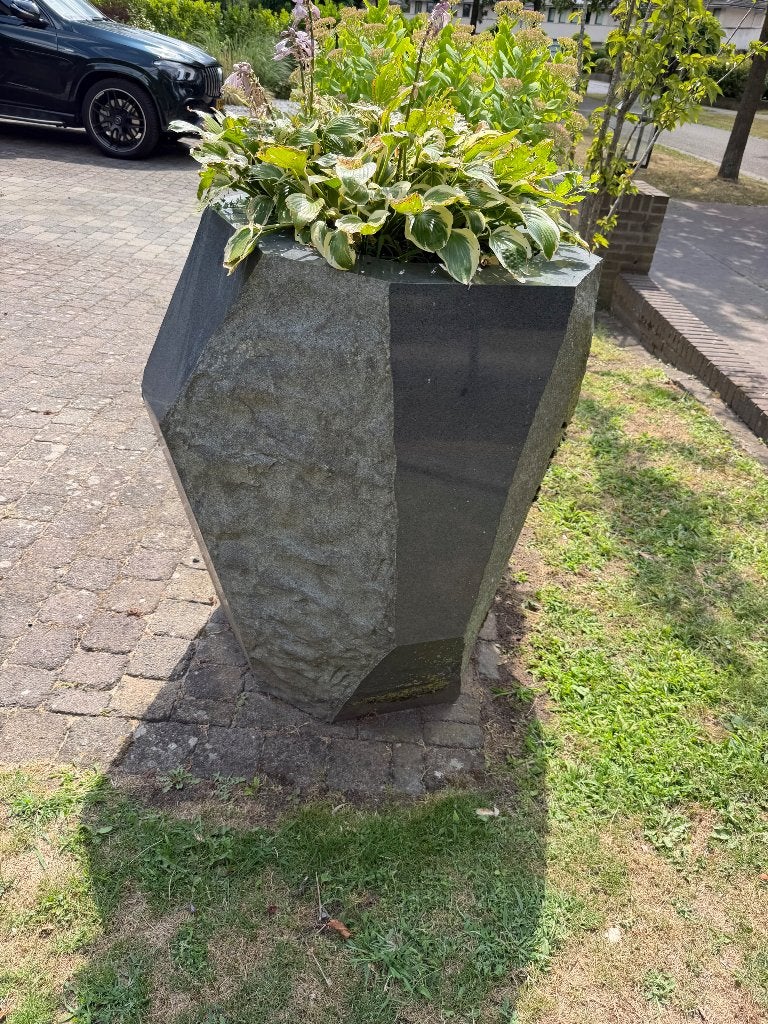 Grote stenen bloembakken - Set van 2, Ophalen, Steen, Binnen, Zo goed als nieuw