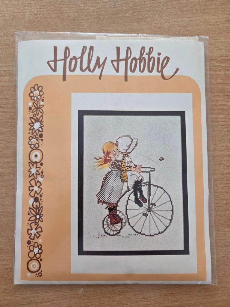 Nieuw - Holly Hobbie Borduursetje, Ophalen of Verzenden, Nieuw, Borduurpakket
