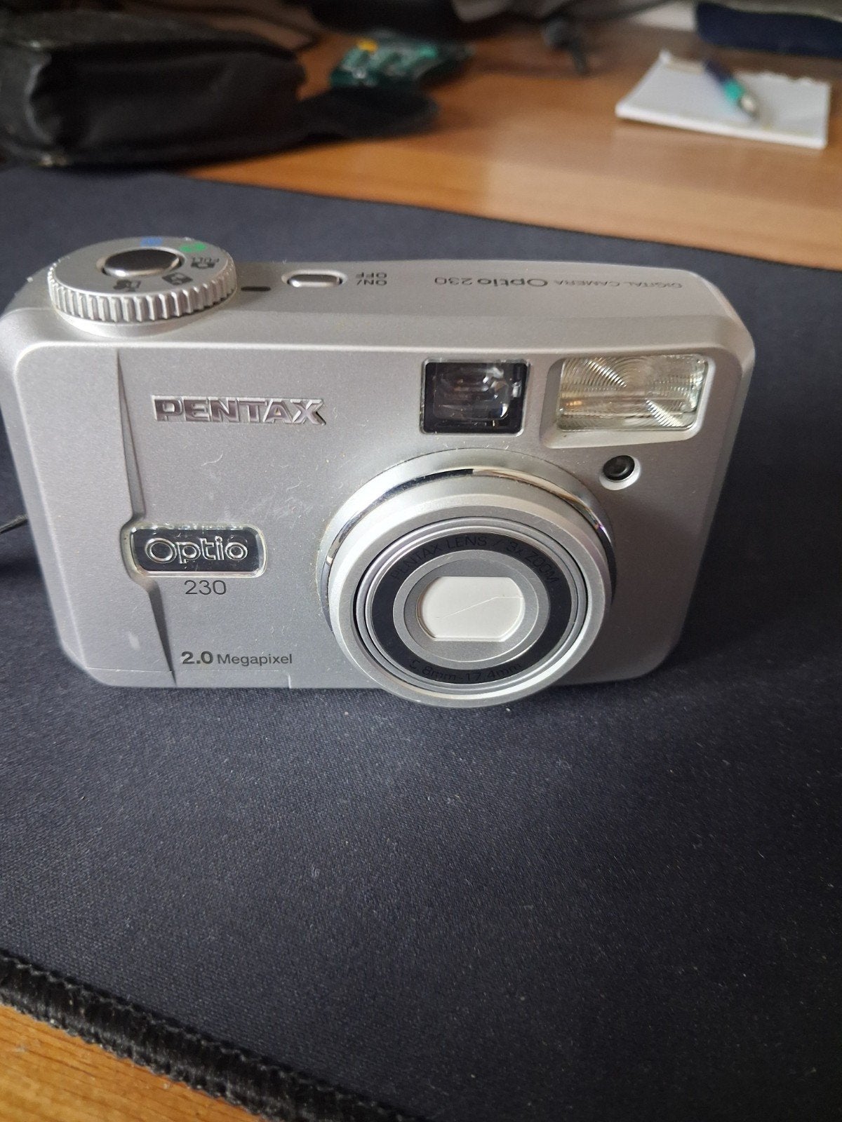 Pentax Optio 230 Digitale Camera - 2.0 Megapixel, Audio, Tv en Foto, Ingebouwde flitser, Gebruikt, Ophalen of Verzenden, Compactcamera