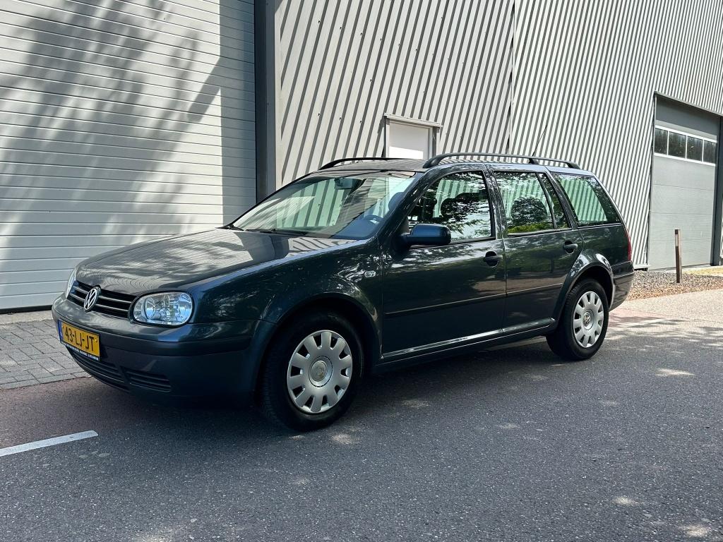 Volkswagen Golf Variant 1.6-16V Comfortline (bj 2003), 1229 kg, 4 cilinders, Blauw, Handgeschakeld