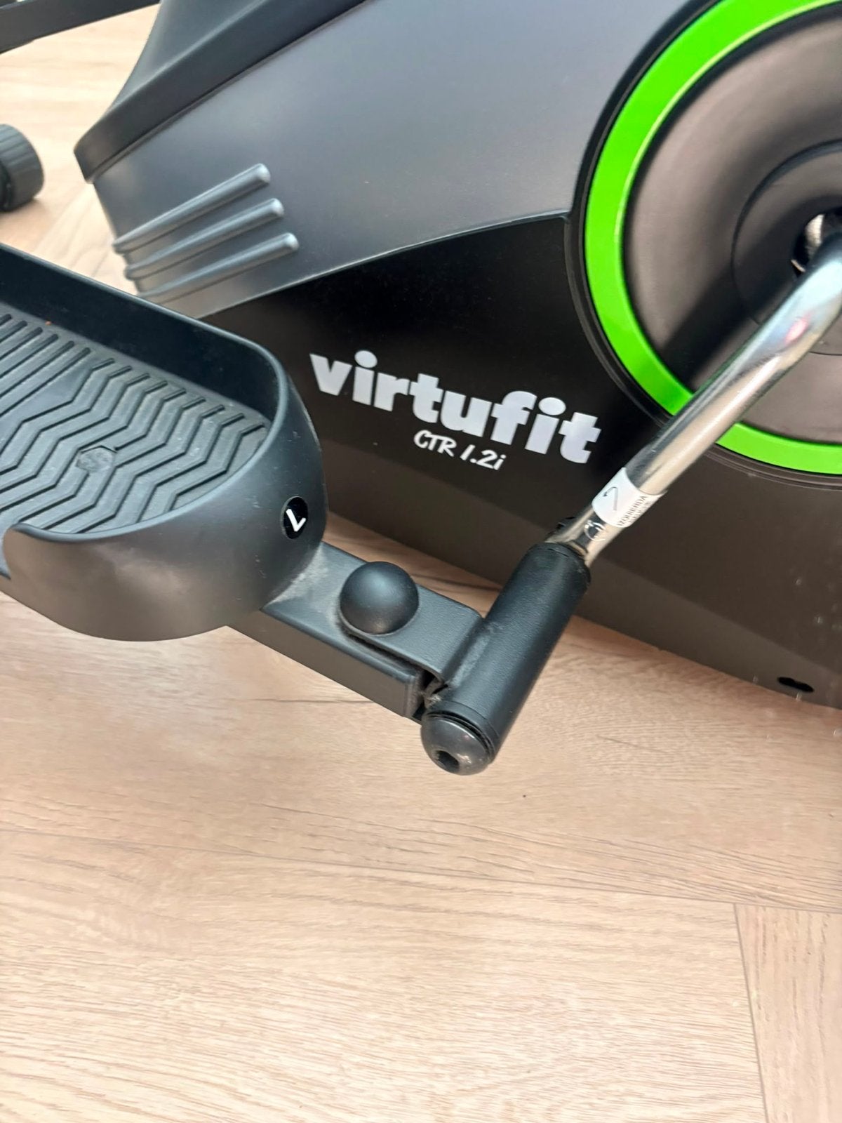 VirtuFit CTR 1.2i Crosstrainer met instructieboekje, Ophalen, Gebruikt, Armen, Crosstrainer
